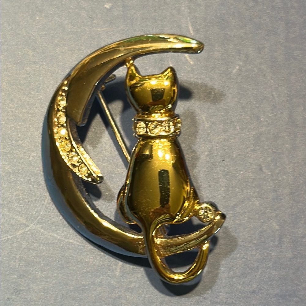 Vintage Whimsical Gold Cat and Moon Brooch with Rhinestones